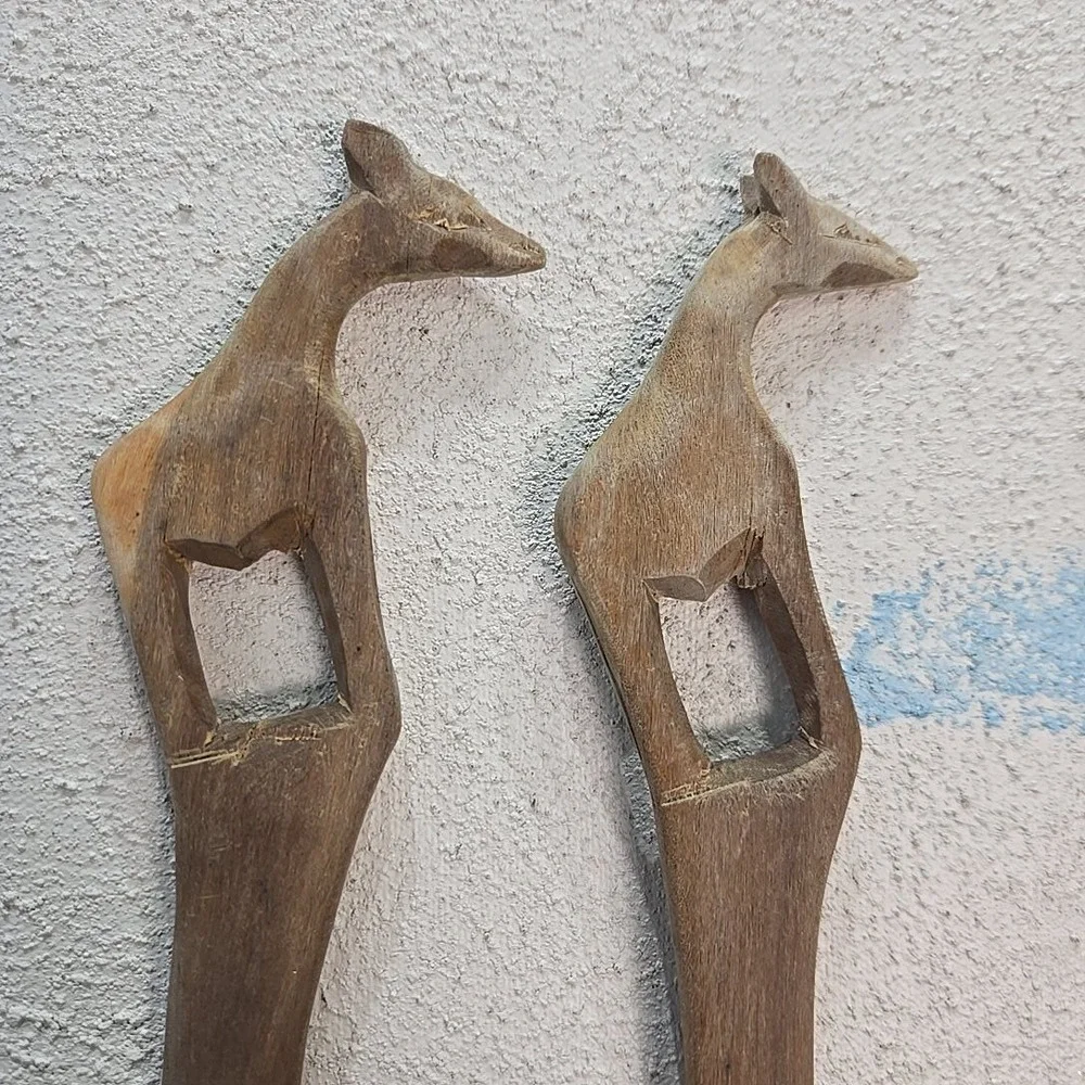 VTG Hand Carved Wooden Giraffe Salad Servers Spoon Fork Set Unique Kitchen Decor
